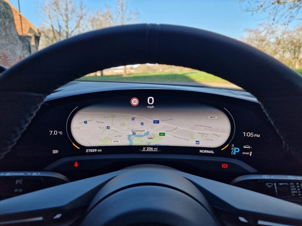 Used Porsche Taycan 2021 for sale - 77050821: Photo 13