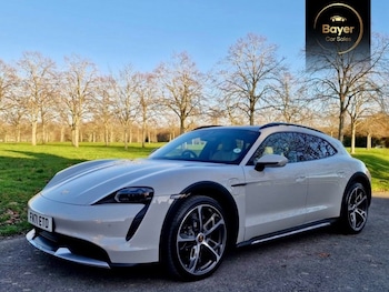 Used Porsche Taycan 2021 for sale - 77050821: Photo