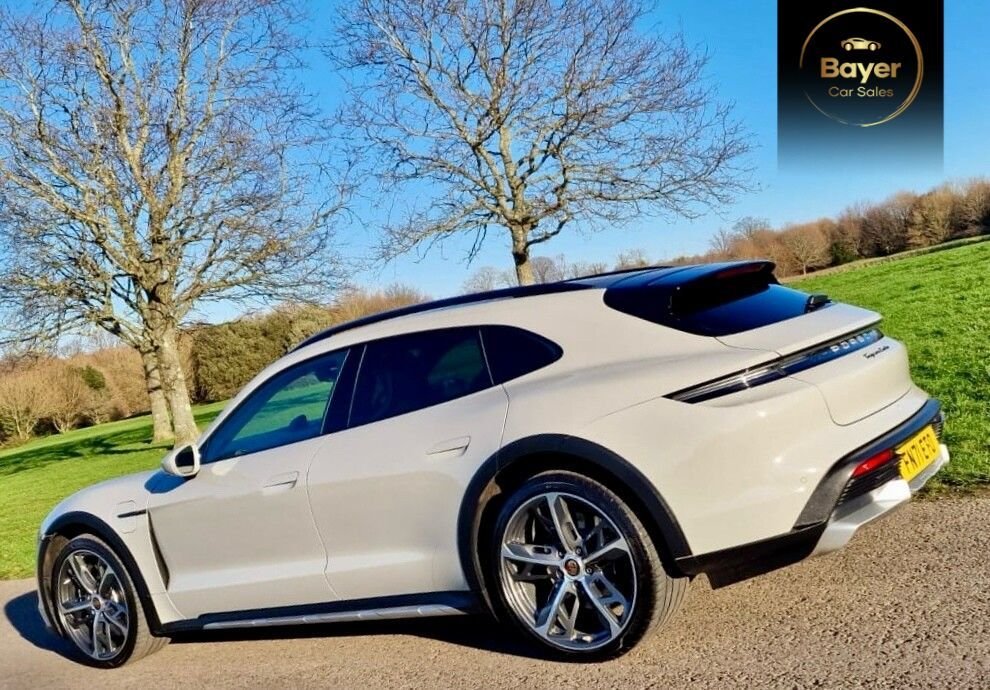 Used Porsche Taycan 2021 for sale - 77050821: Photo 34