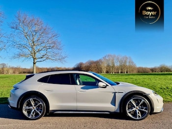 Used Porsche Taycan 2021 for sale - 77050821: Photo