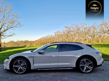 Used Porsche Taycan 2021 for sale - 77050821: Photo