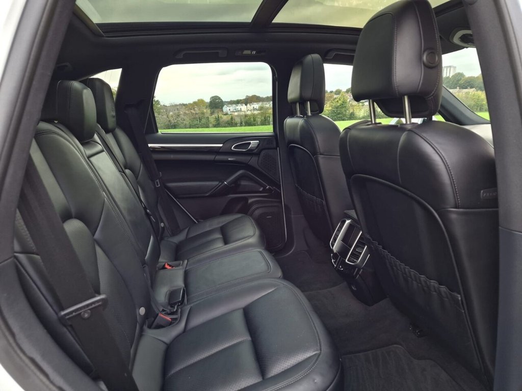 Used Porsche Cayenne 2017 for sale - 76716316: Photo 10