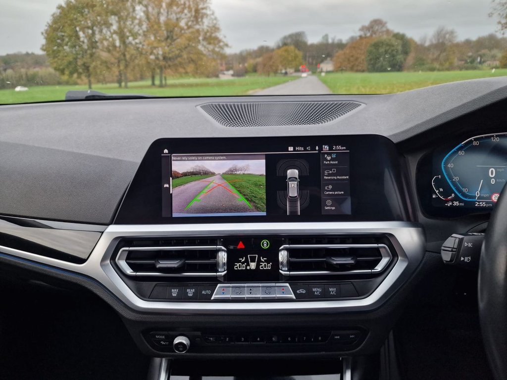 Used BMW 3 Series 2021 for sale - 76900376: Photo 11