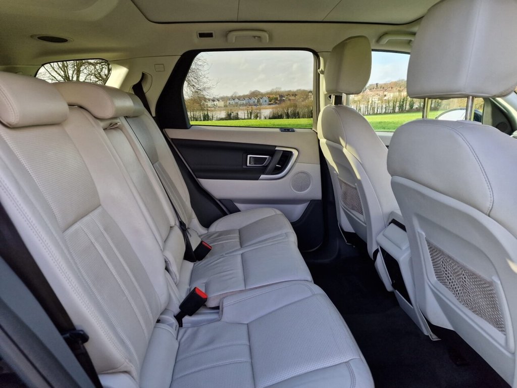 Used Land Rover Discovery Sport 2017 for sale - 77307323: Photo 10