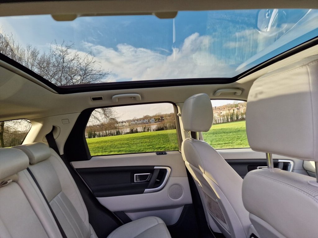 Used Land Rover Discovery Sport 2017 for sale - 77307323: Photo 12