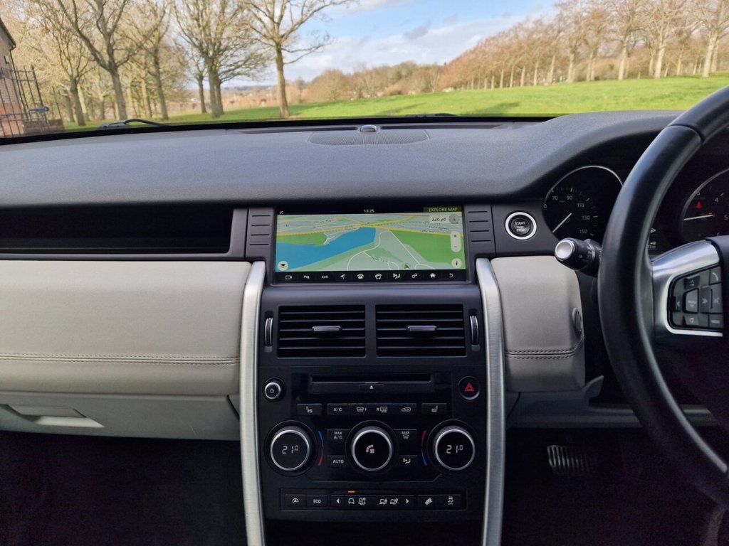 Used Land Rover Discovery Sport 2017 for sale - 77307323: Photo 14