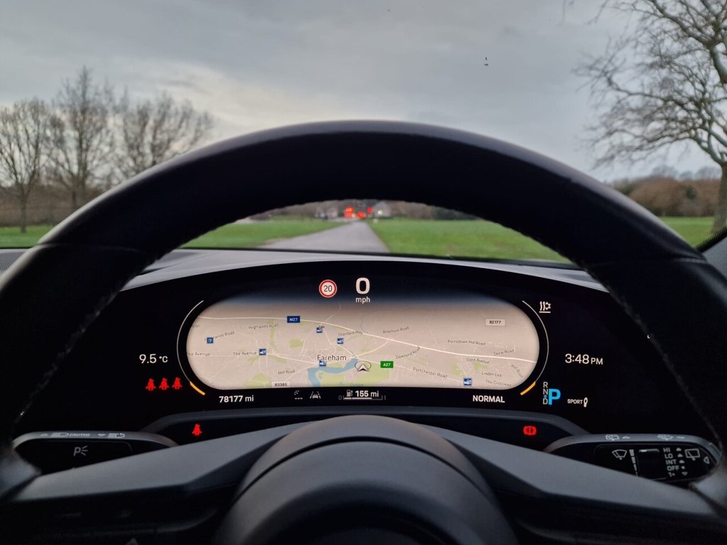 Used Porsche Taycan 2021 for sale - 76977494: Photo 12