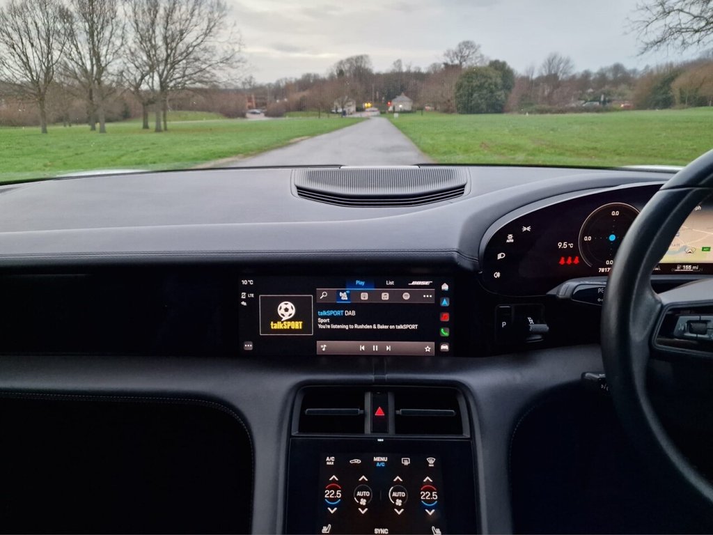 Used Porsche Taycan 2021 for sale - 76977494: Photo 15