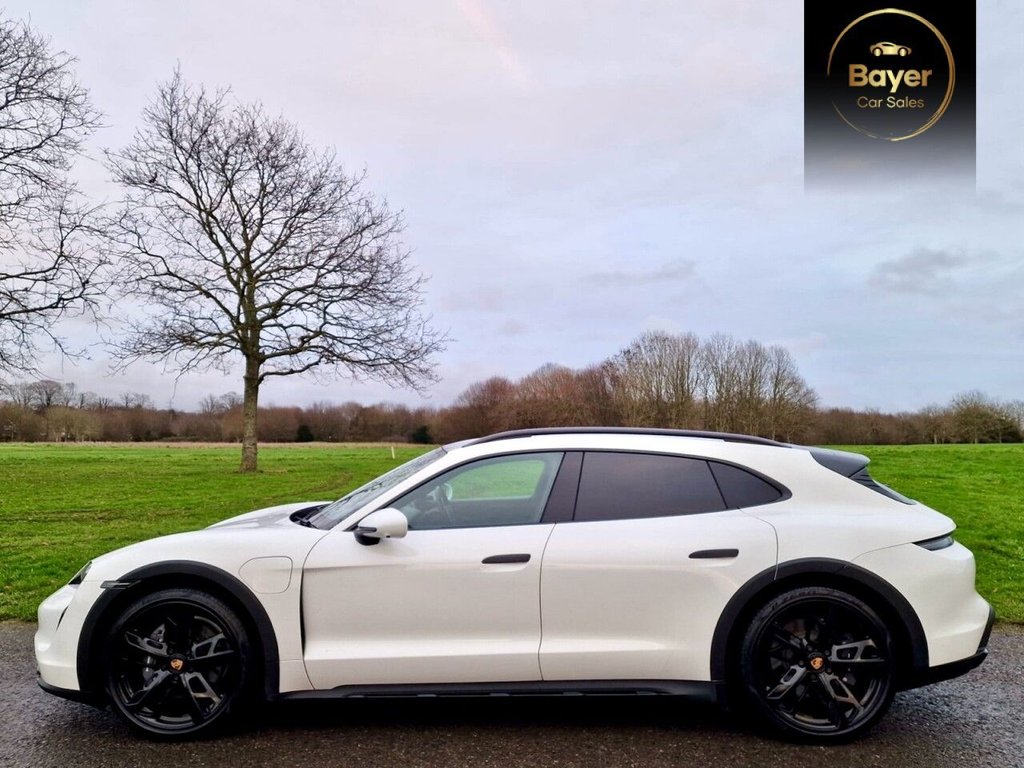 Used Porsche Taycan 2021 for sale - 76977494: Photo 4