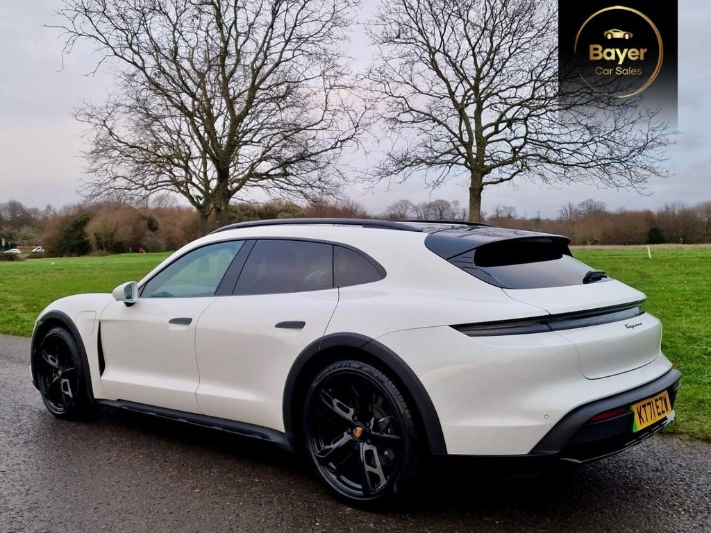 Used Porsche Taycan 2021 for sale - 76977494: Photo 6