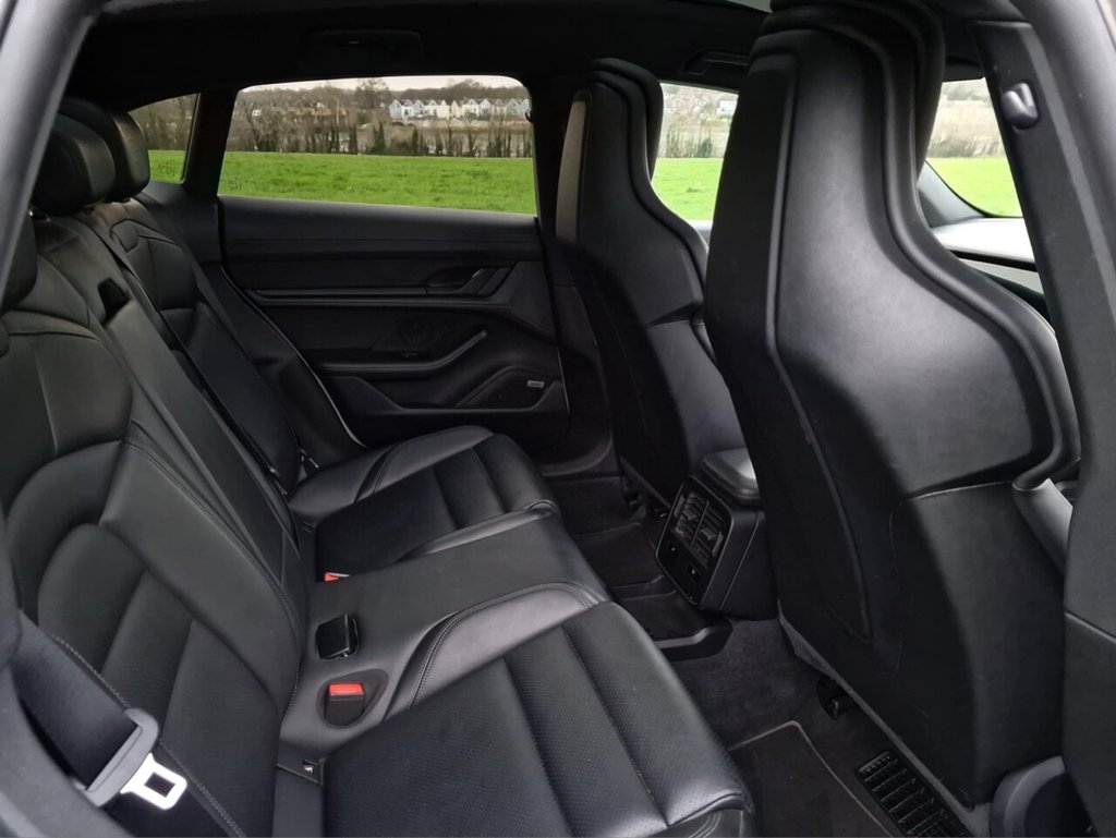 Used Porsche Taycan 2021 for sale - 76977494: Photo 9