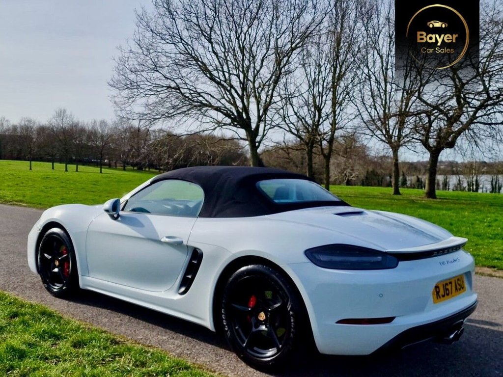 Used Porsche Boxster 2017 for sale - 77588237: Photo 12