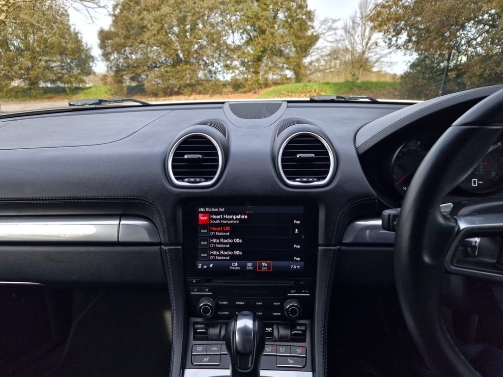 Used Porsche Boxster 2017 for sale - 77588237: Photo 19