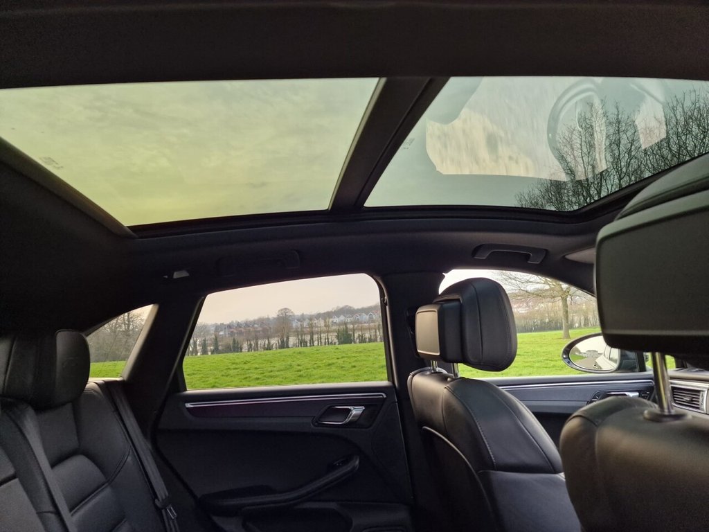 Used Porsche Macan 2016 for sale - 77771006: Photo 10