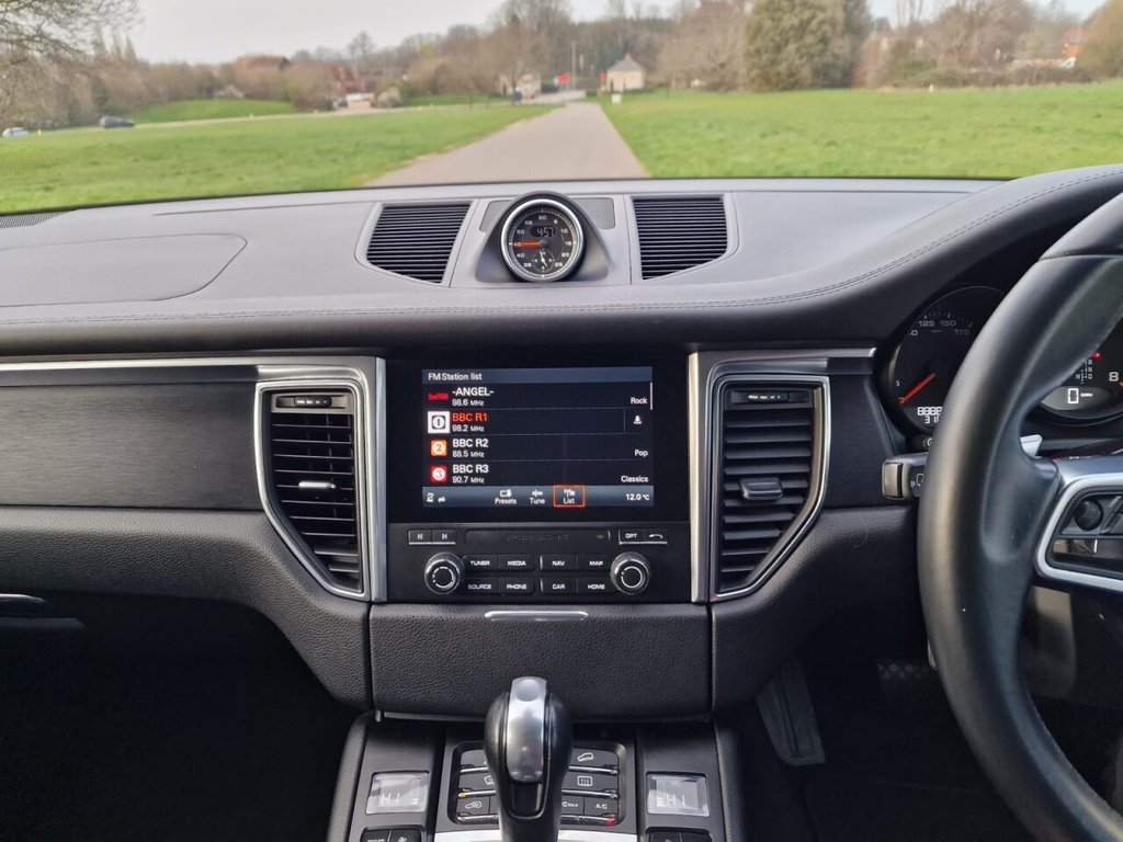 Used Porsche Macan 2016 for sale - 77771006: Photo 15