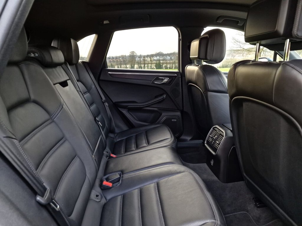 Used Porsche Macan 2016 for sale - 77771006: Photo 9