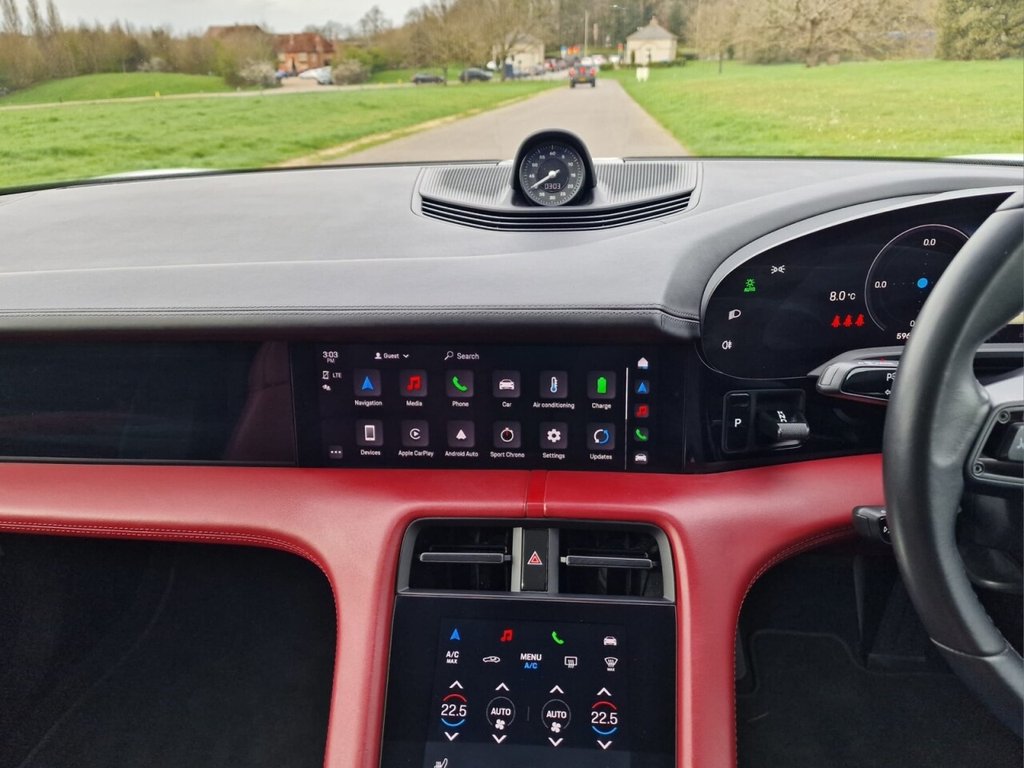 Used Porsche Taycan 2021 for sale - 78021952: Photo 14