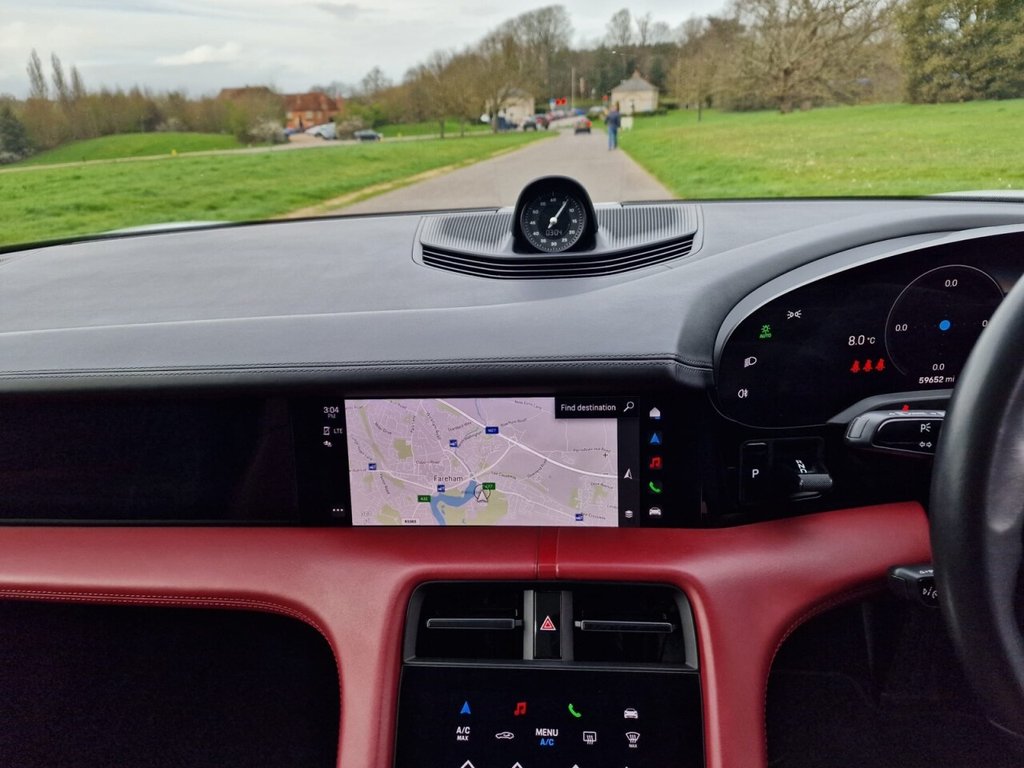 Used Porsche Taycan 2021 for sale - 78021952: Photo 15