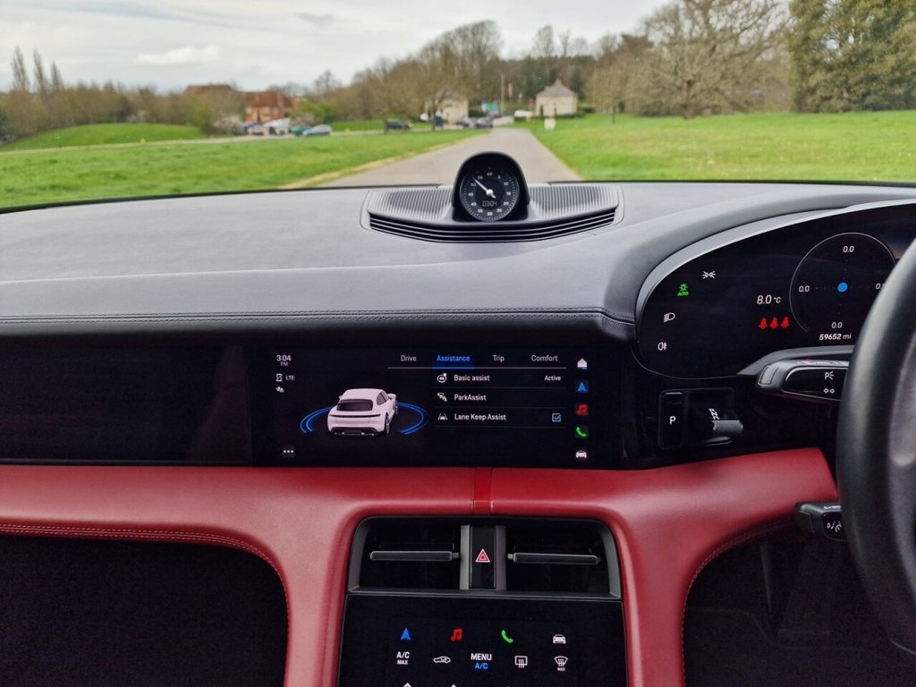 Used Porsche Taycan 2021 for sale - 78021952: Photo 18