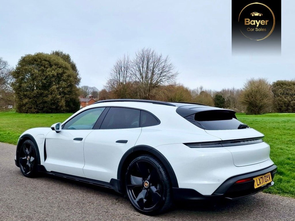 Used Porsche Taycan 2021 for sale - 78021952: Photo 6