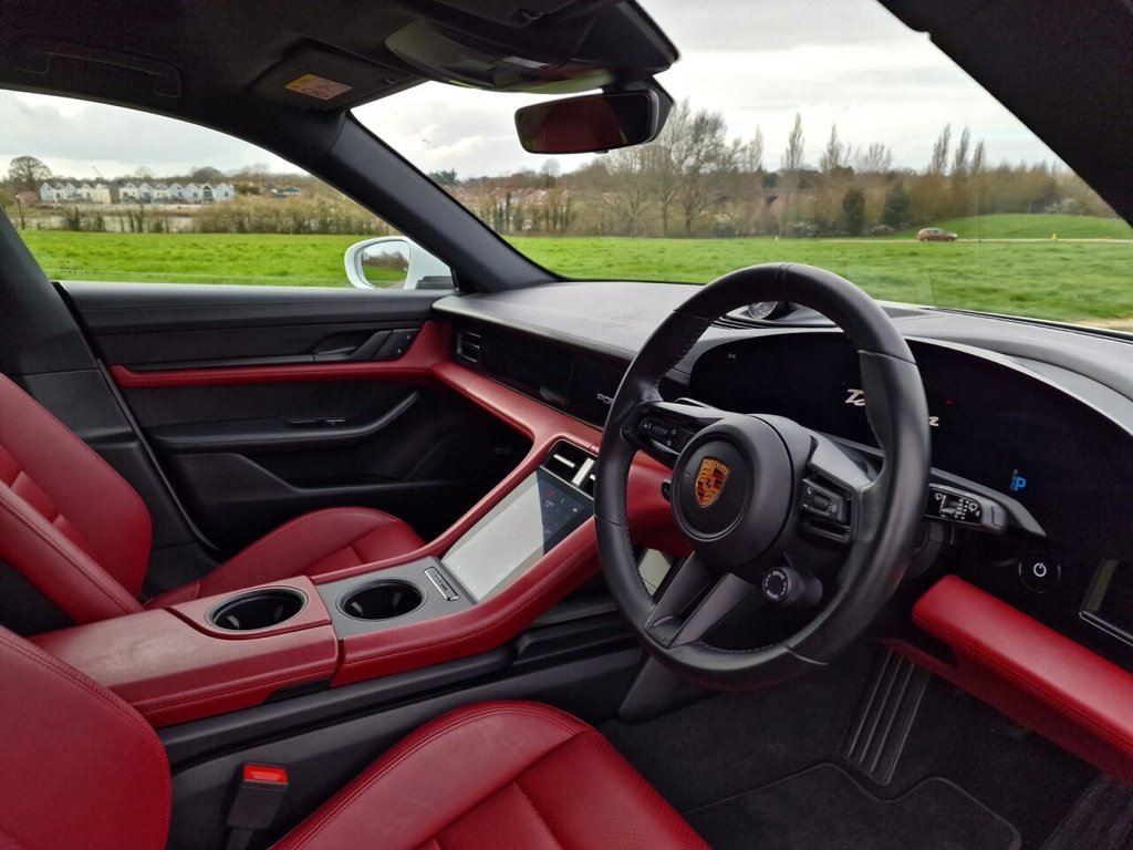 Used Porsche Taycan 2021 for sale - 78021952: Photo 9