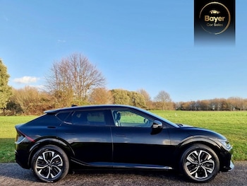 Used Kia EV6 2022 for sale - 76900923: Photo