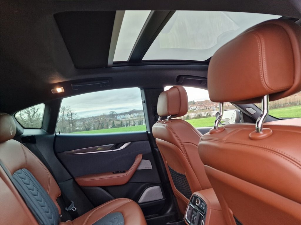 Used Maserati Levante 2018 for sale - 77031100: Photo 11