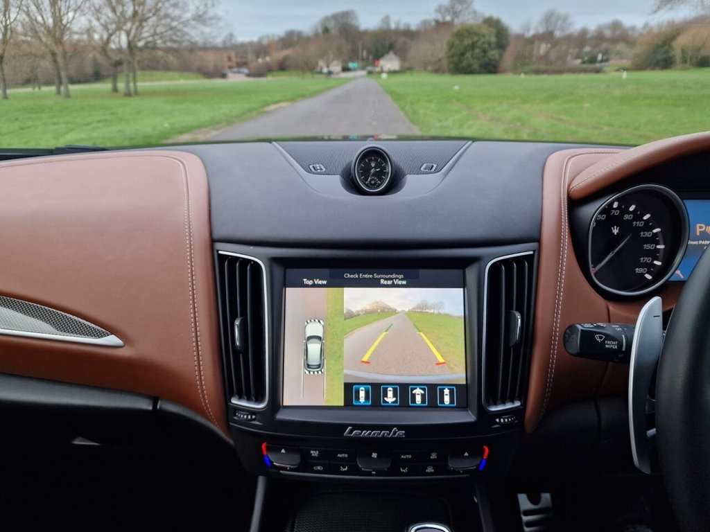 Used Maserati Levante 2018 for sale - 77031100: Photo 12