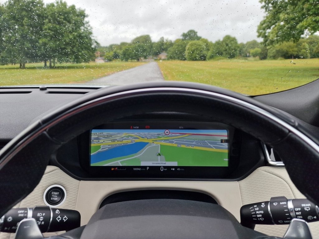 Used Land Rover Range Rover Velar 2018 for sale - 76716271: Photo 11