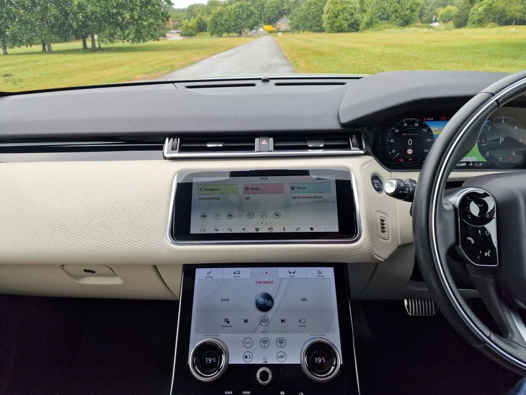 Used Land Rover Range Rover Velar 2018 for sale - 76716271: Photo 13