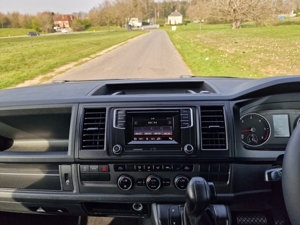 Used Volkswagen Transporter Shuttle 2019 for sale - 77995303: Photo 14