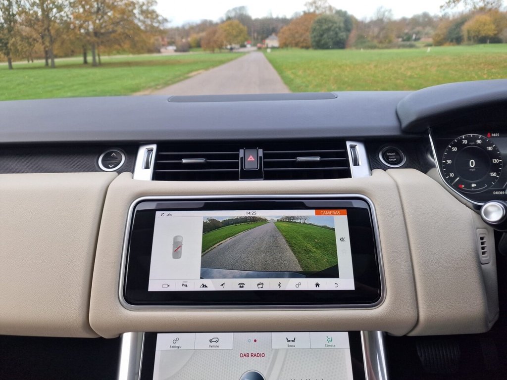 Used Land Rover Range Rover Sport 2019 for sale - 76716245: Photo 16