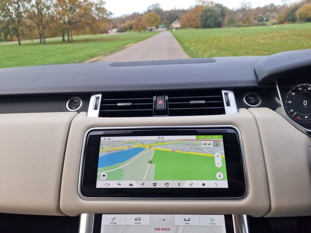 Used Land Rover Range Rover Sport 2019 for sale - 76716245: Photo 17