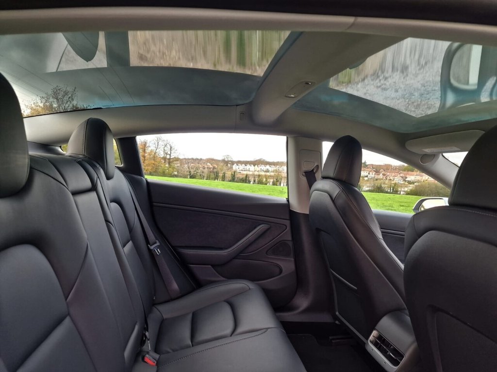 Used Tesla Model 3 2020 for sale - 76716269: Photo 11