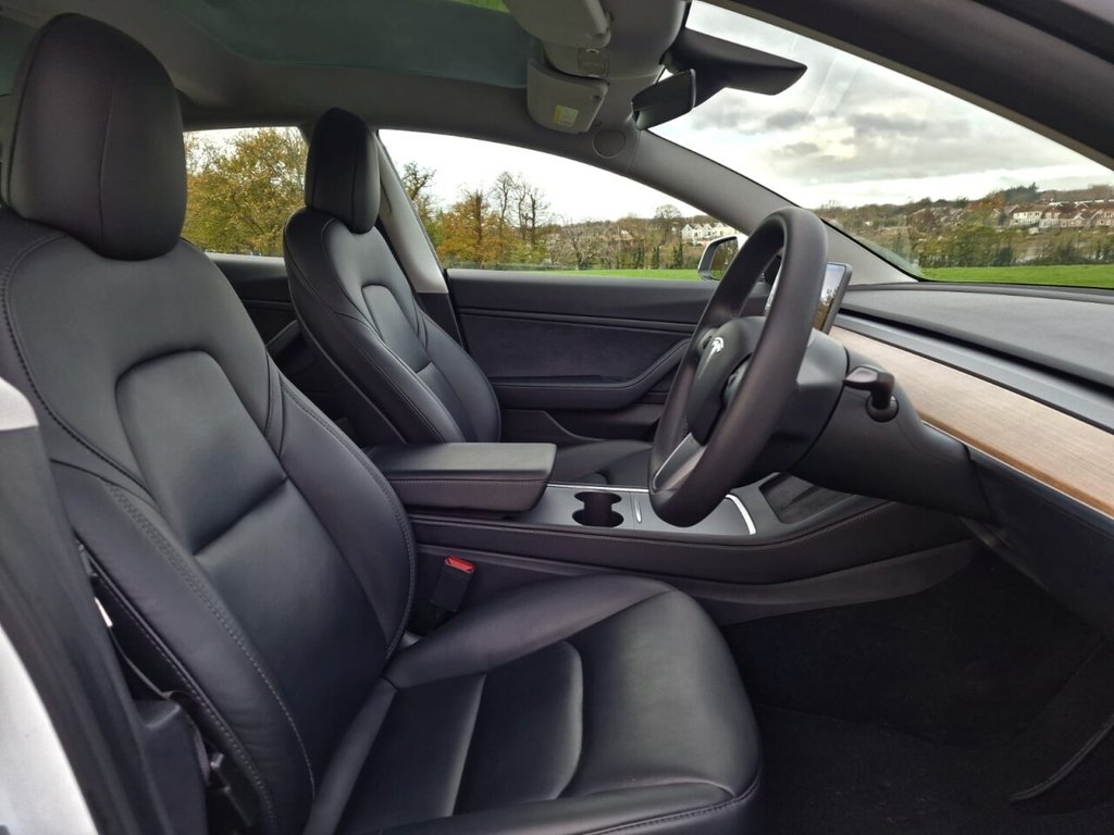 Used Tesla Model 3 2020 for sale - 76716269: Photo 7