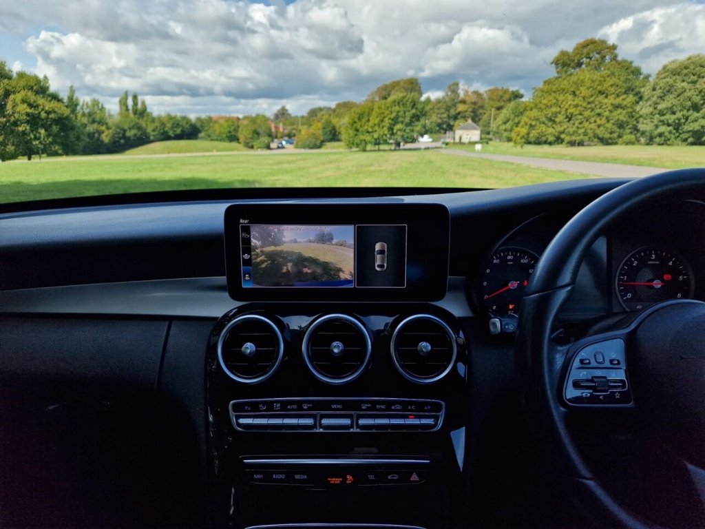 Used Mercedes-Benz C Class 2019 for sale - 76716299: Photo 12