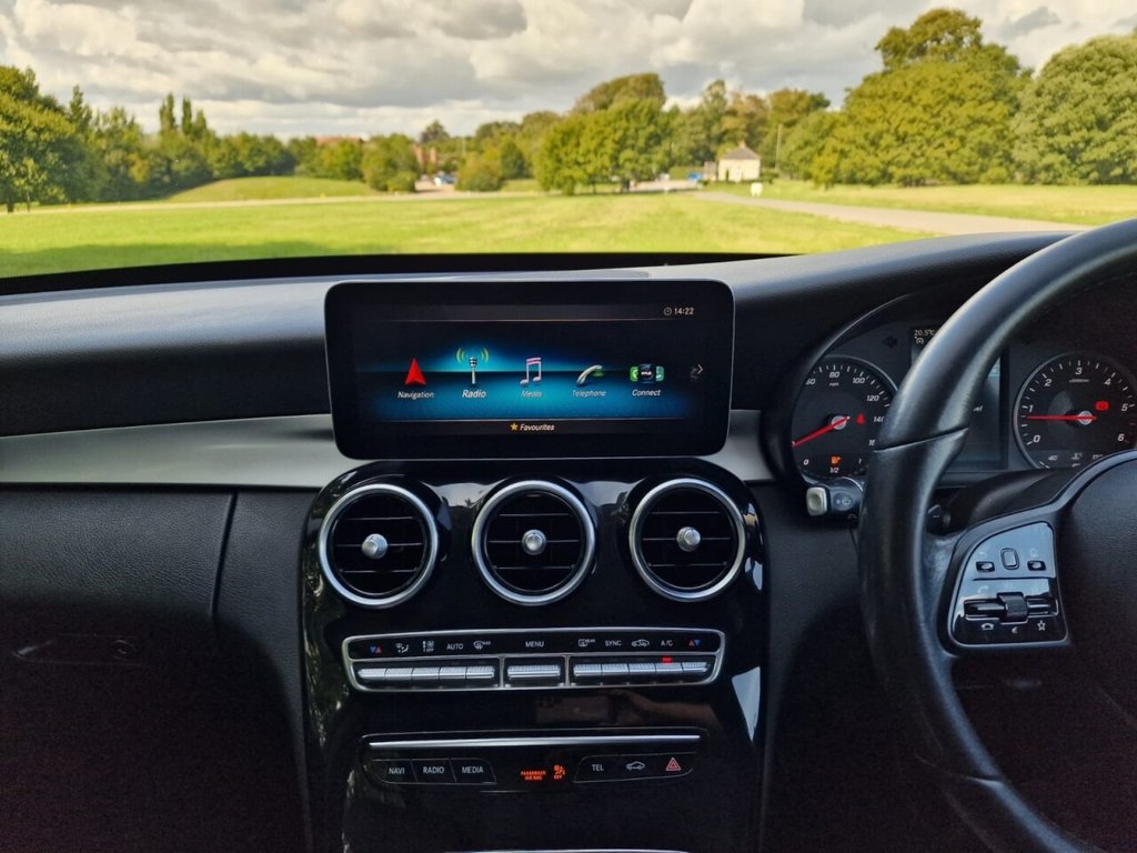 Used Mercedes-Benz C Class 2019 for sale - 76716299: Photo 13