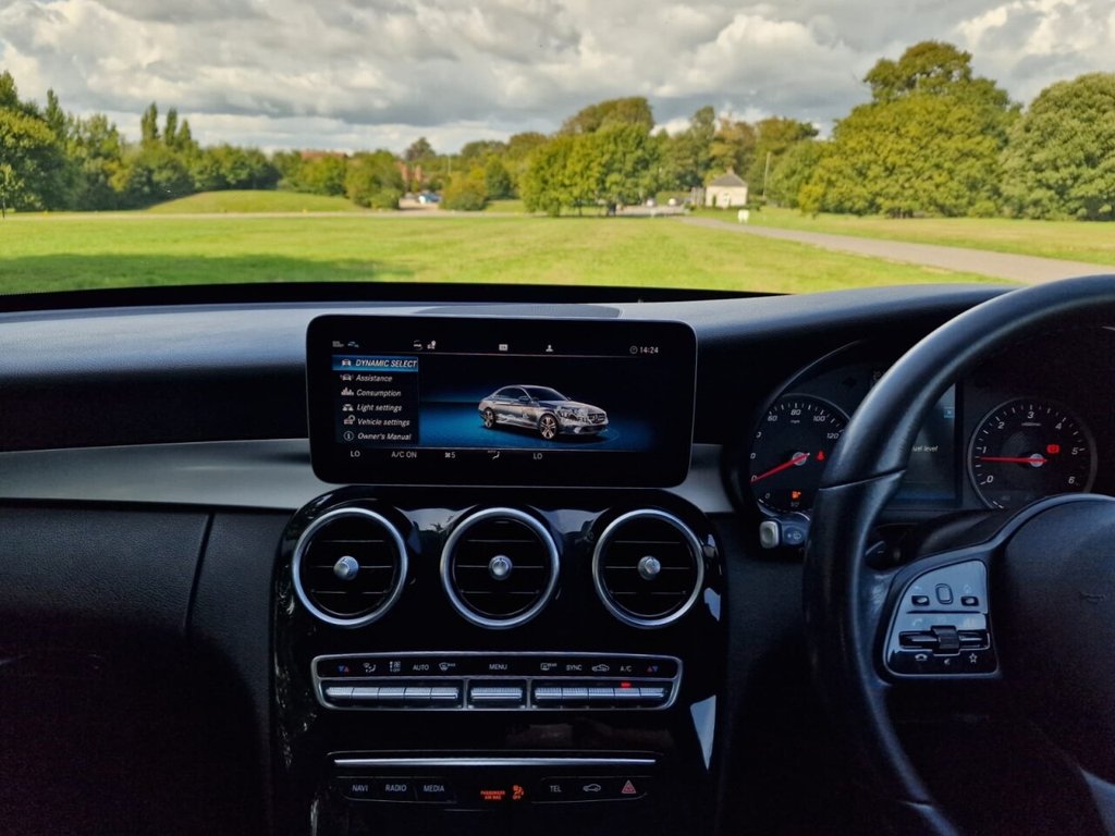 Used Mercedes-Benz C Class 2019 for sale - 76716299: Photo 16