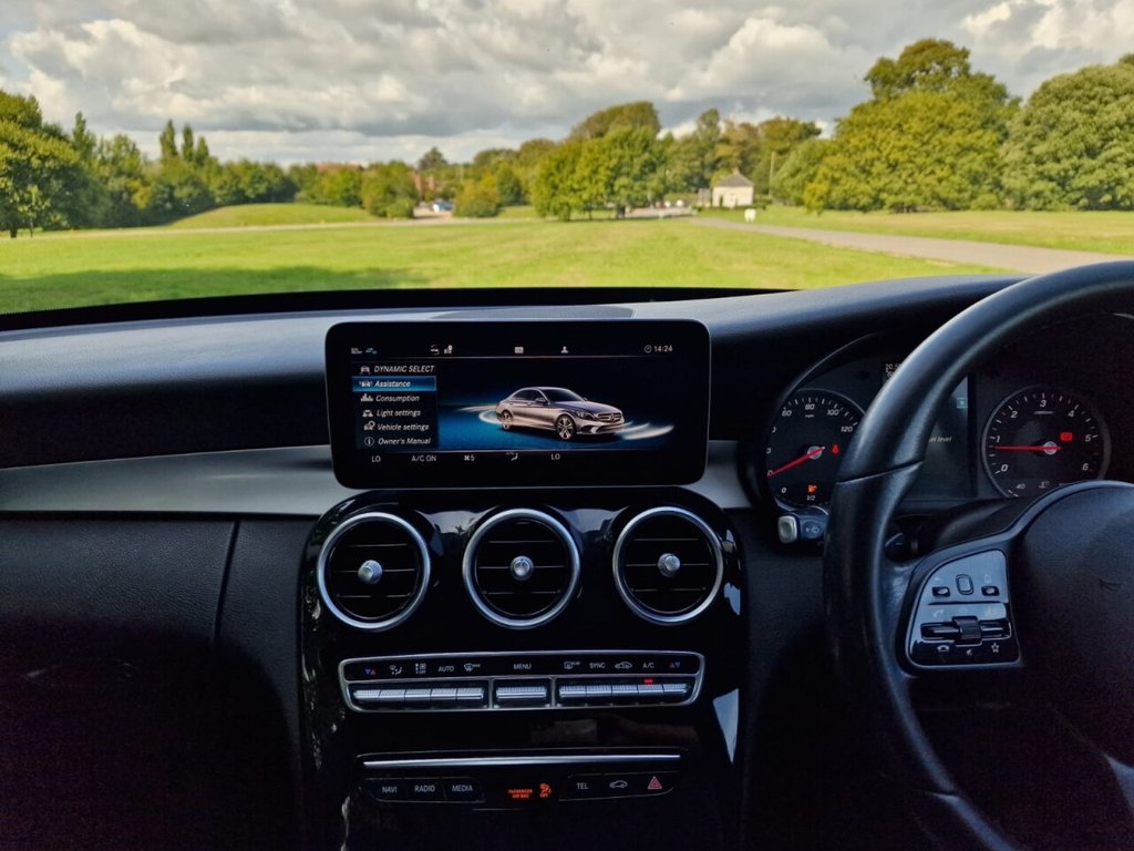 Used Mercedes-Benz C Class 2019 for sale - 76716299: Photo 17