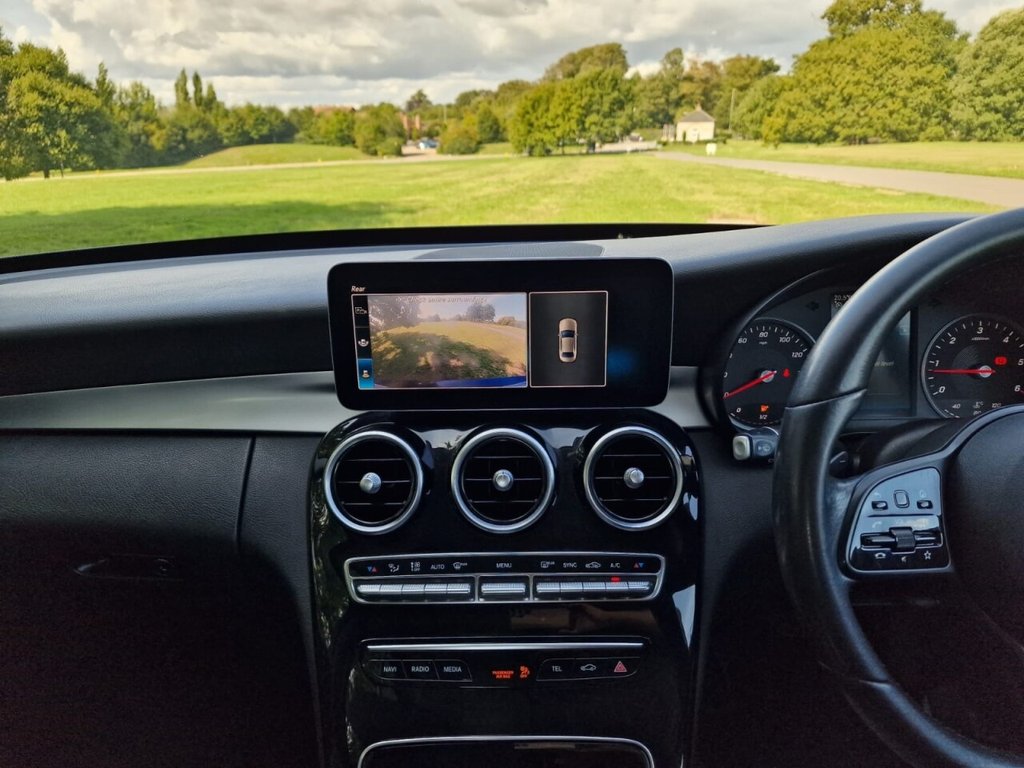 Used Mercedes-Benz C Class 2019 for sale - 76716299: Photo 18