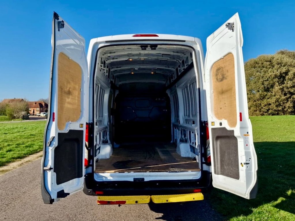 Used Ford Transit 2023 for sale - 77927242: Photo 16