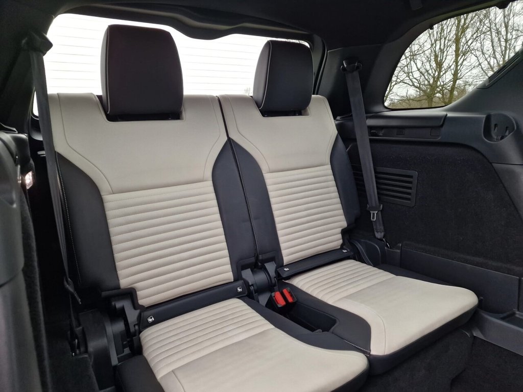 Used Land Rover Discovery 2022 for sale - 77525883: Photo 11