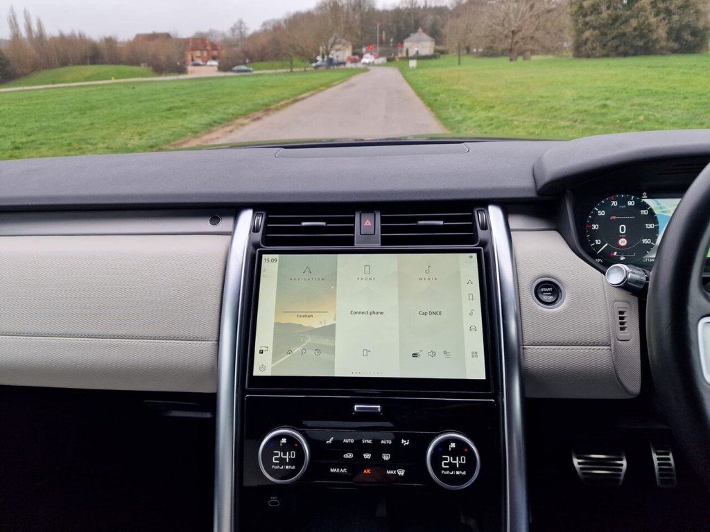 Used Land Rover Discovery 2022 for sale - 77525883: Photo 18