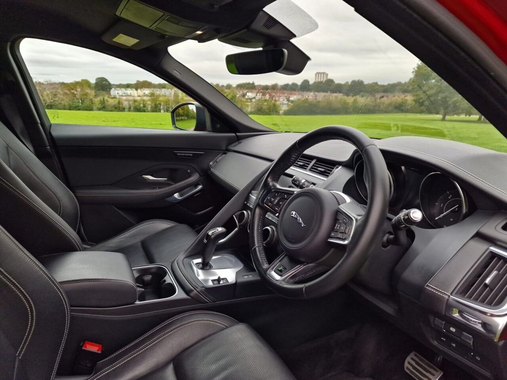 Used Jaguar E-Pace 2018 for sale - 76716307: Photo 9