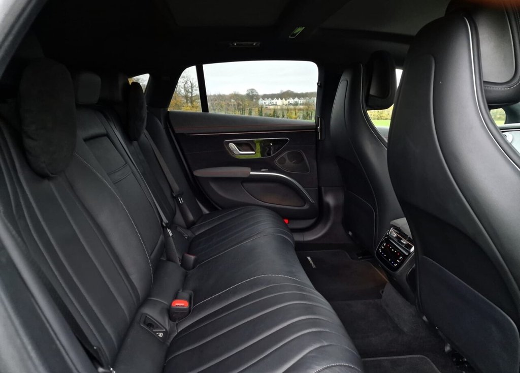 Used Mercedes-Benz EQS 2022 for sale - 76773011: Photo 11