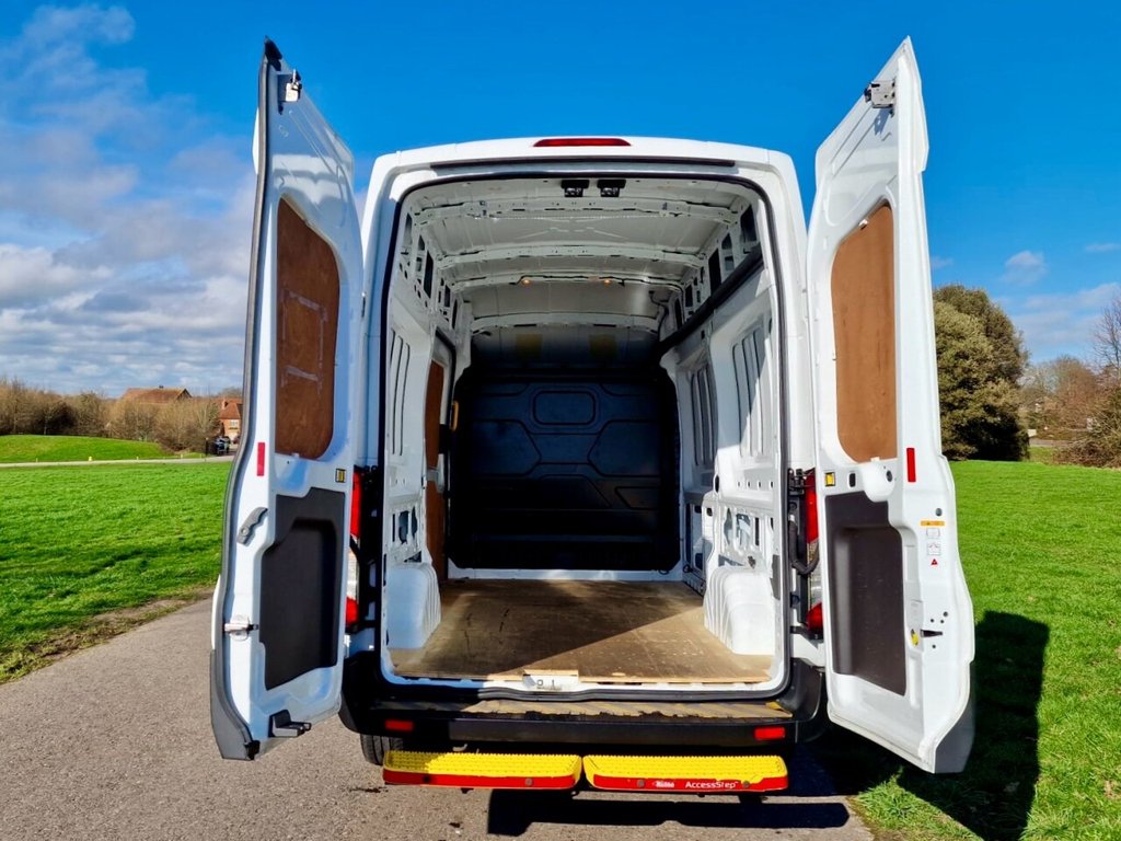 Used Ford Transit 2023 for sale - 77660232: Photo 11