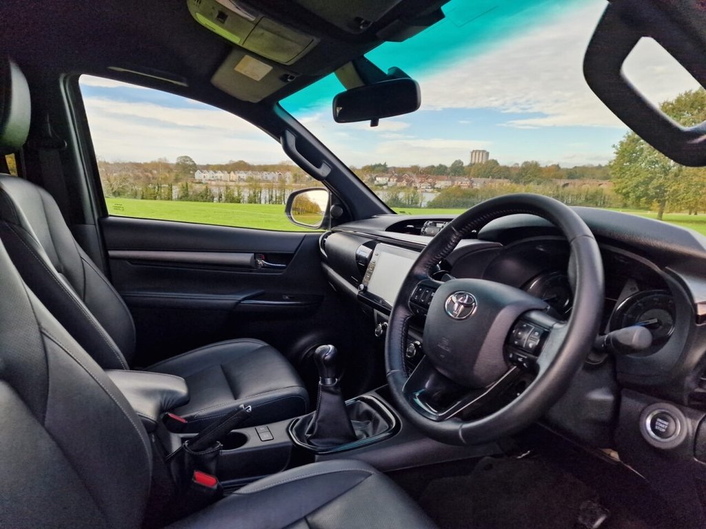 Used Toyota Hilux 2021 for sale - 76716330: Photo 10
