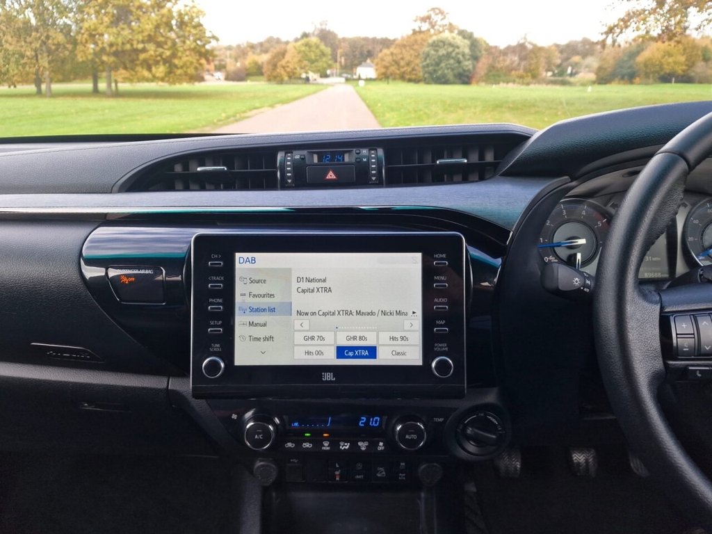 Used Toyota Hilux 2021 for sale - 76716330: Photo 14