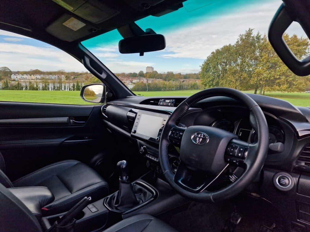 Used Toyota Hilux 2021 for sale - 76716330: Photo 16
