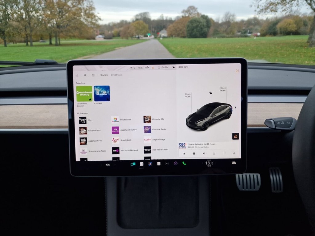 Used Tesla Model 3 2021 for sale - 76716242: Photo 12